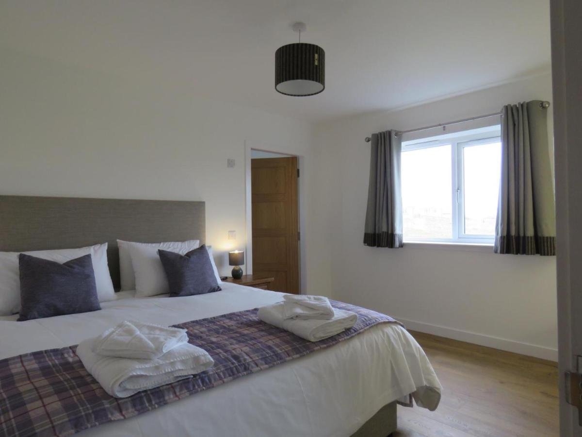 Eastbrae Cottages & Lodges สตรัมนิส ภายนอก รูปภาพ